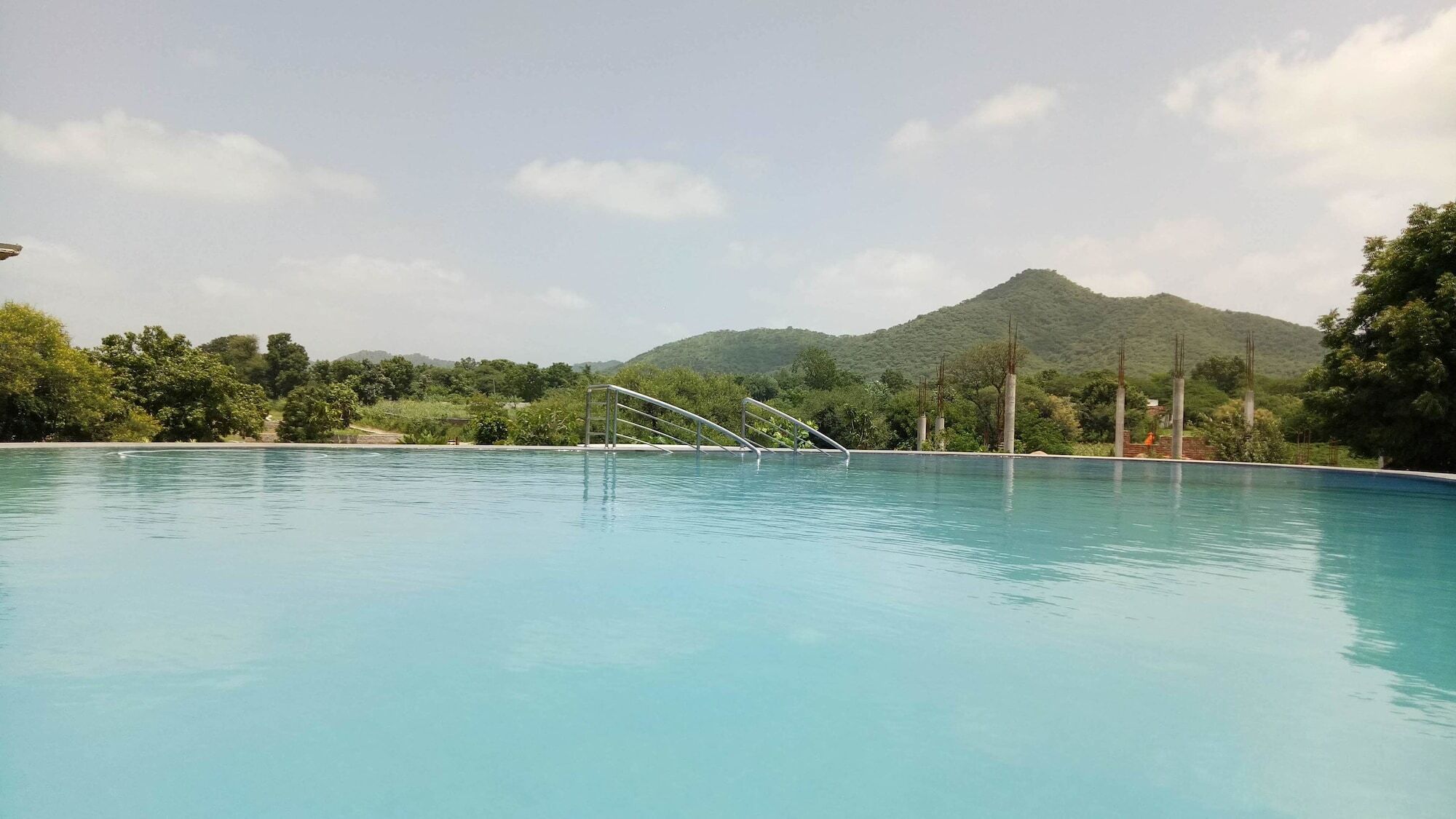 Palm Valley Svasti Resort Nāi Exteriör bild